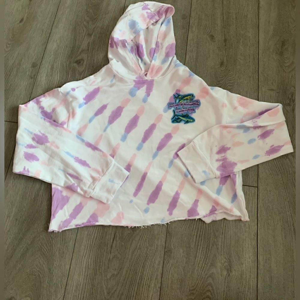 Psycho tuna woman’s size M crop sweater very beautiful graphic design NWOT